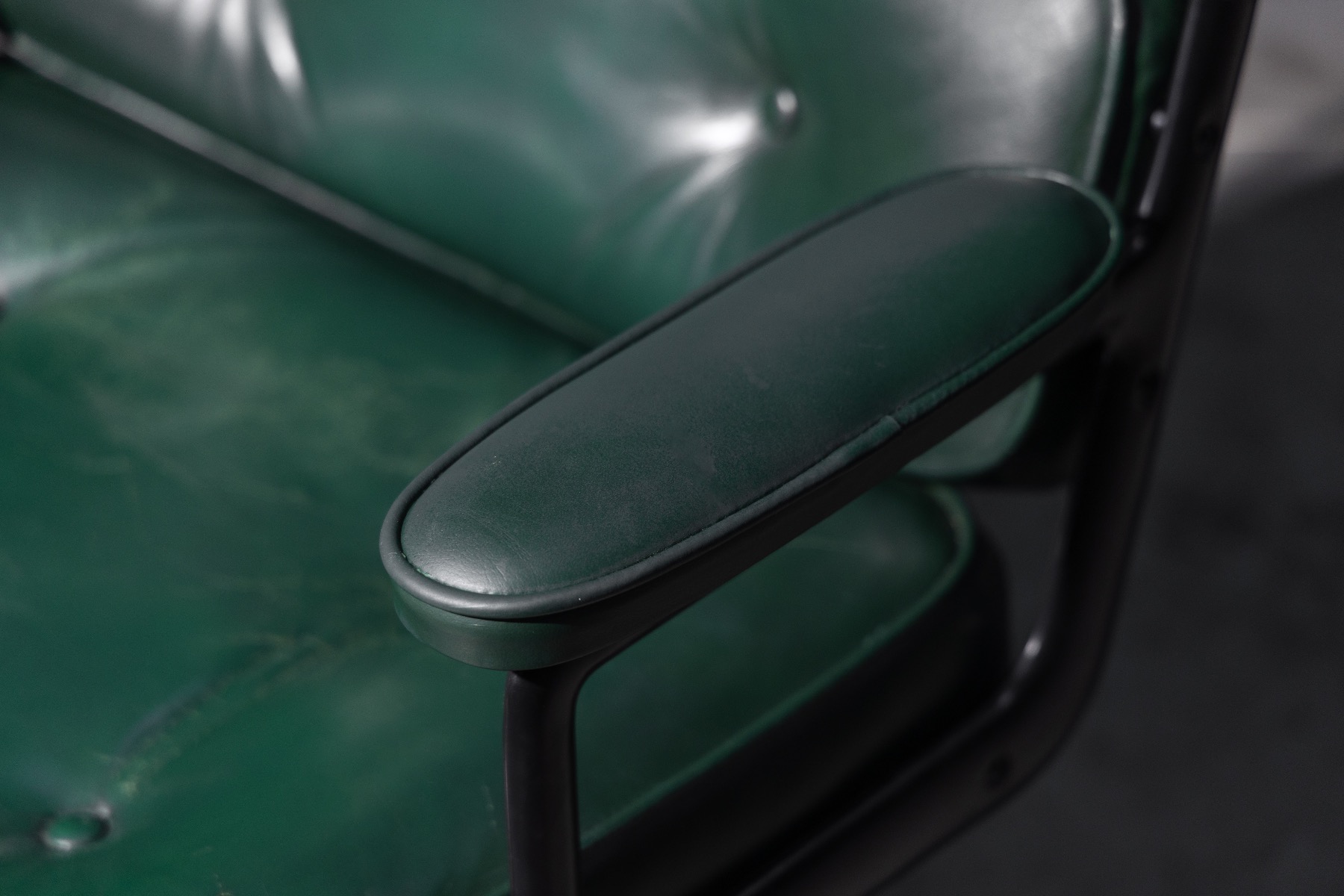 Time Life Lobby Chair by Charles and Ray Eames for Herman Miller - 1960s