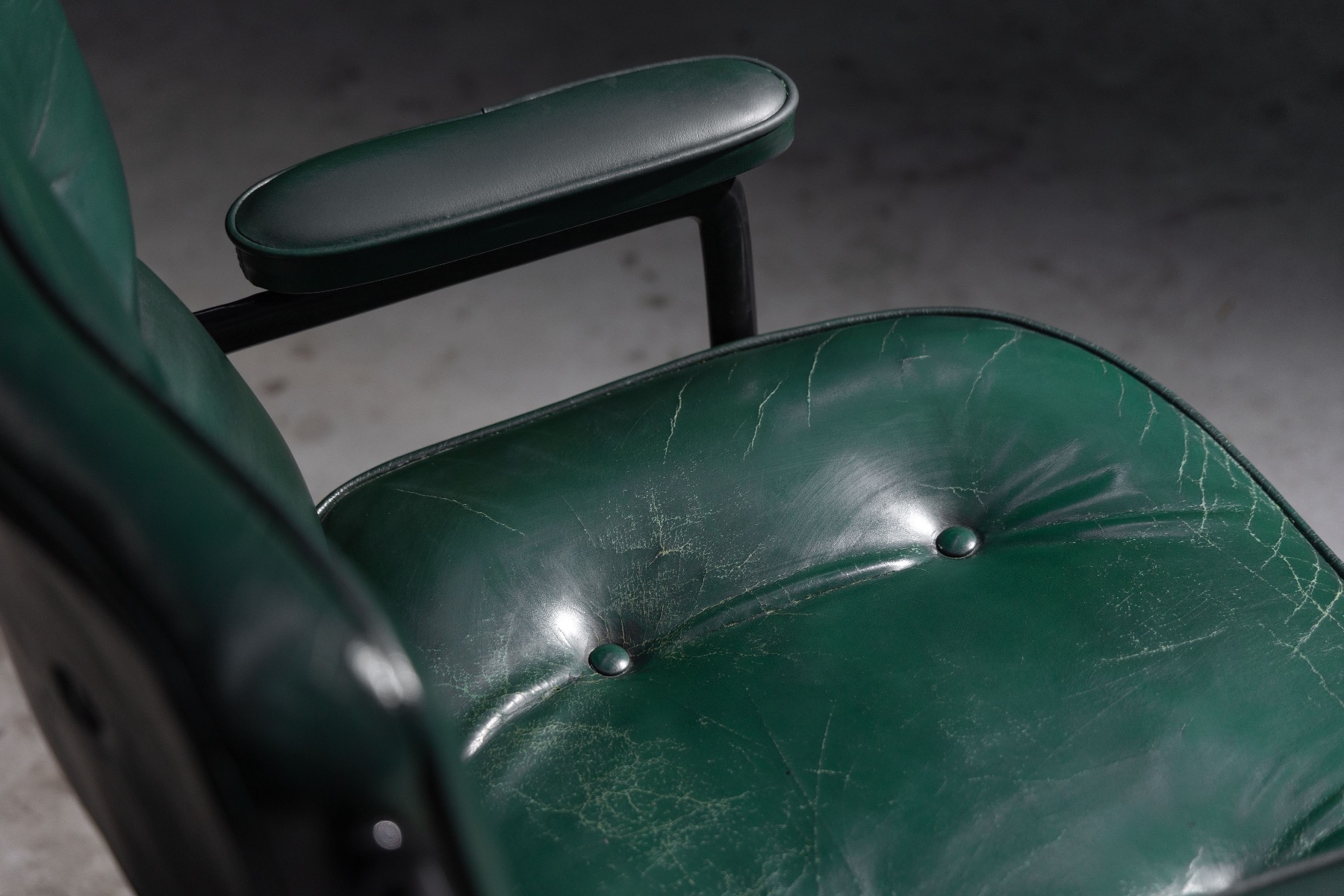 Time Life Lobby Chair by Charles and Ray Eames for Herman Miller - 1960s