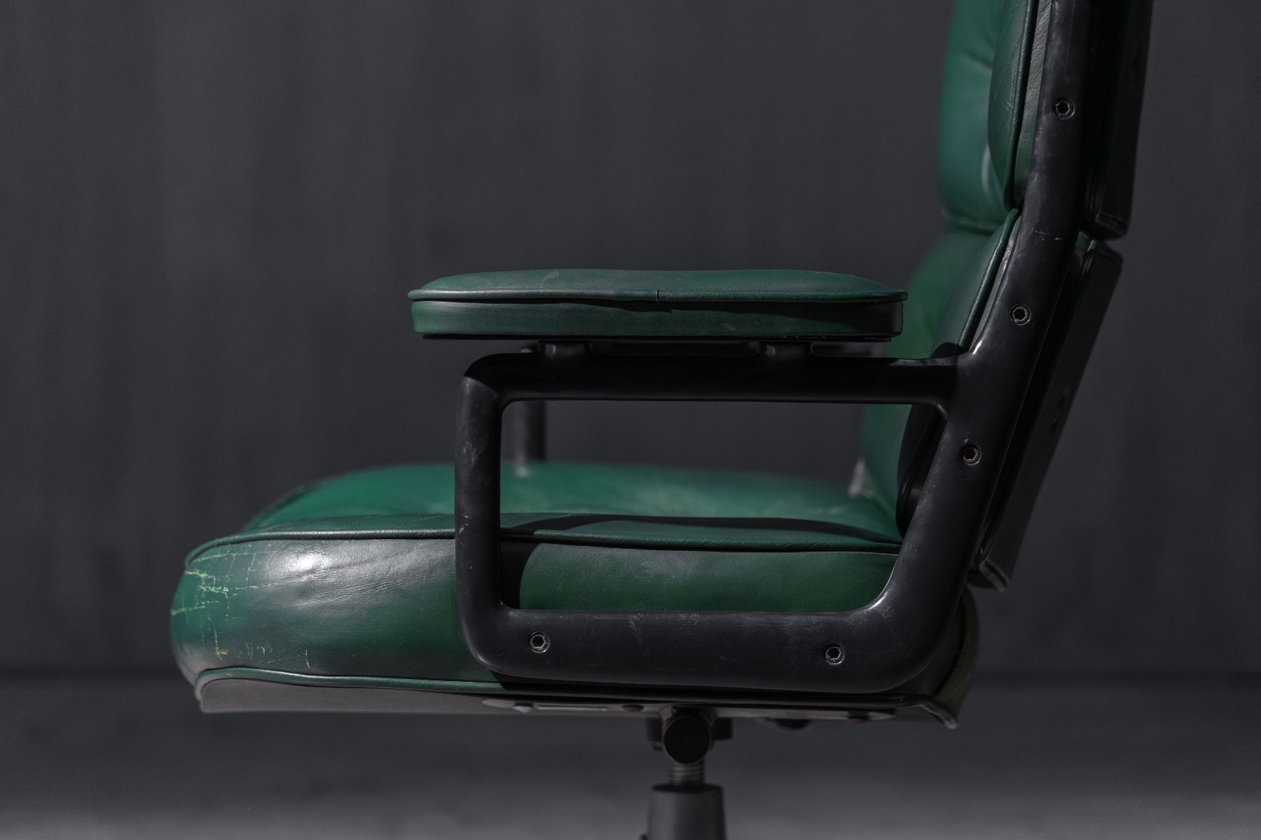 Time Life Lobby Chair by Charles and Ray Eames for Herman Miller - 1960s