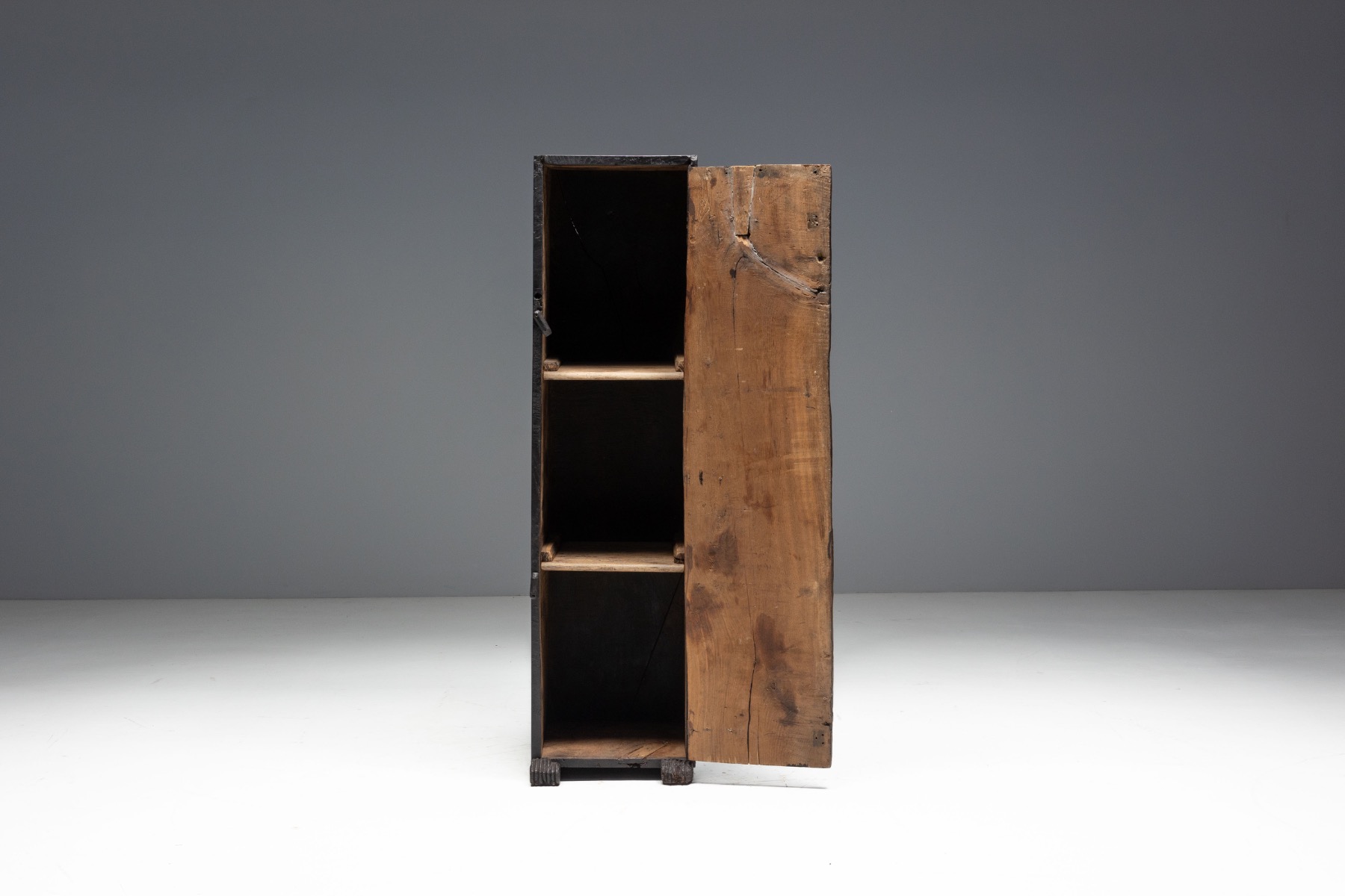 Travail Populaire Cabinet, France - circa 1900
