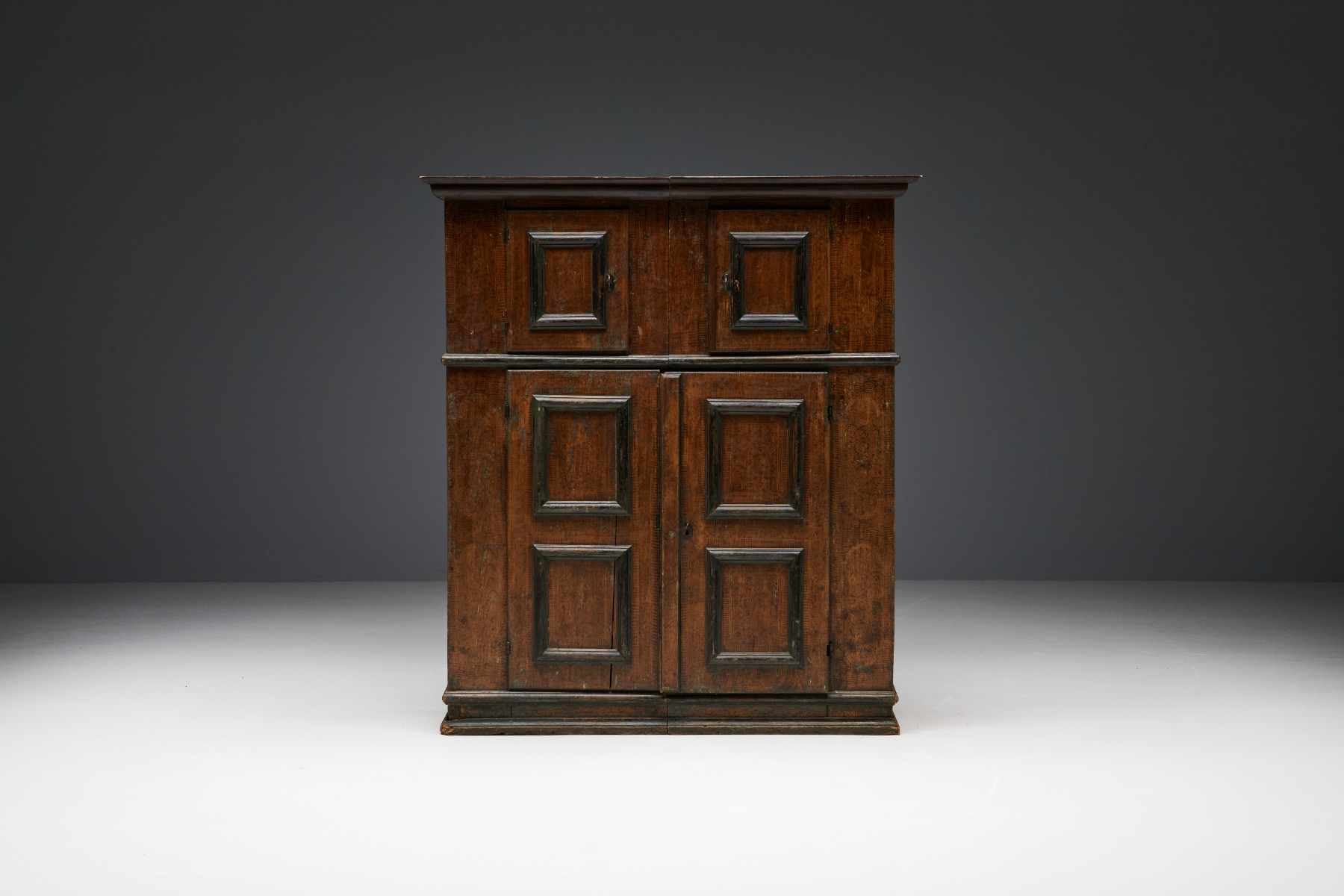 Travail Populaire Alpine Cabinet - 18th Century