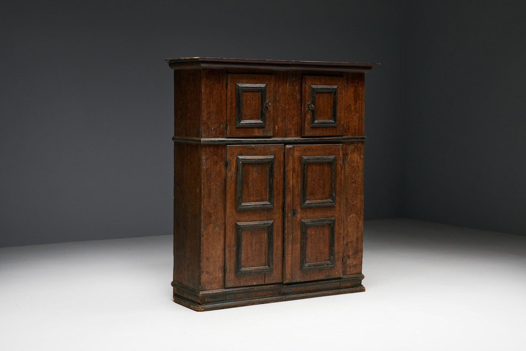 Travail Populaire Alpine Cabinet - 18th Century