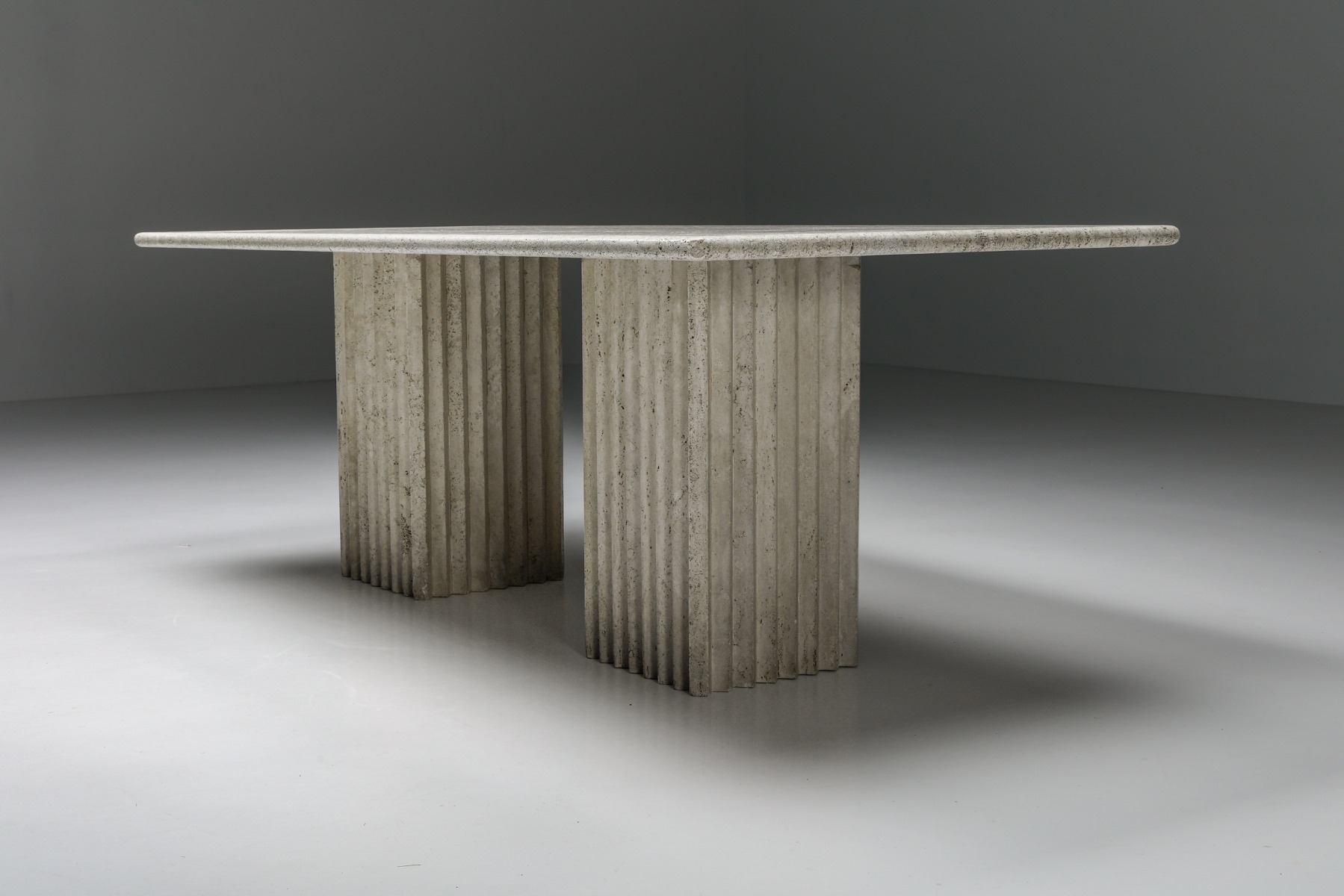 Travertine Dining Table in the Style of Carlo Scarpa and Angelo Mangiarotti - 1970s