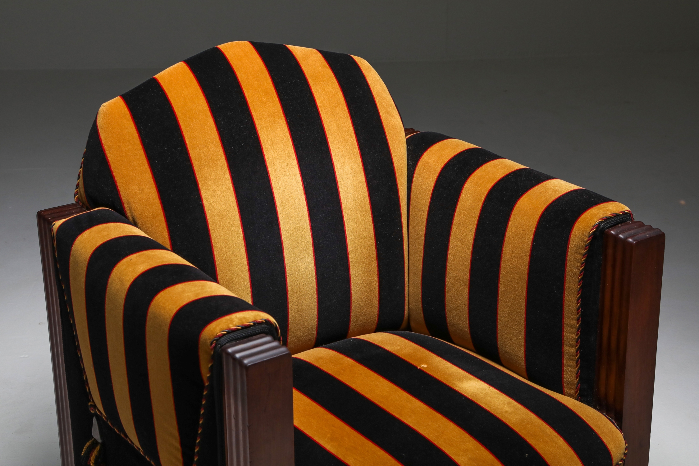 Yellow and Black velvet Art Deco club chair - 1930's