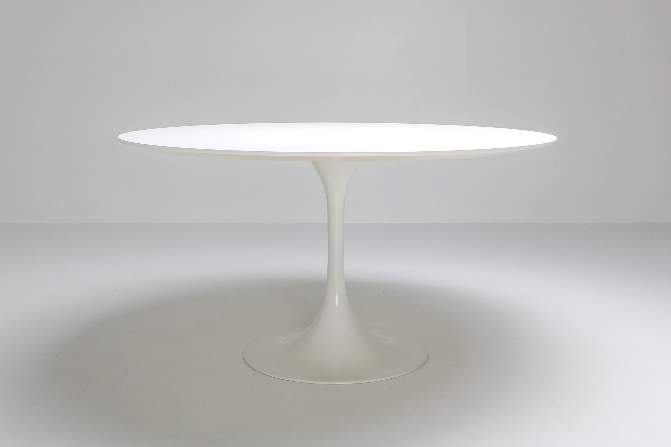 Eero Saarinen "Tulip" Dining Table for Knoll - 1970s