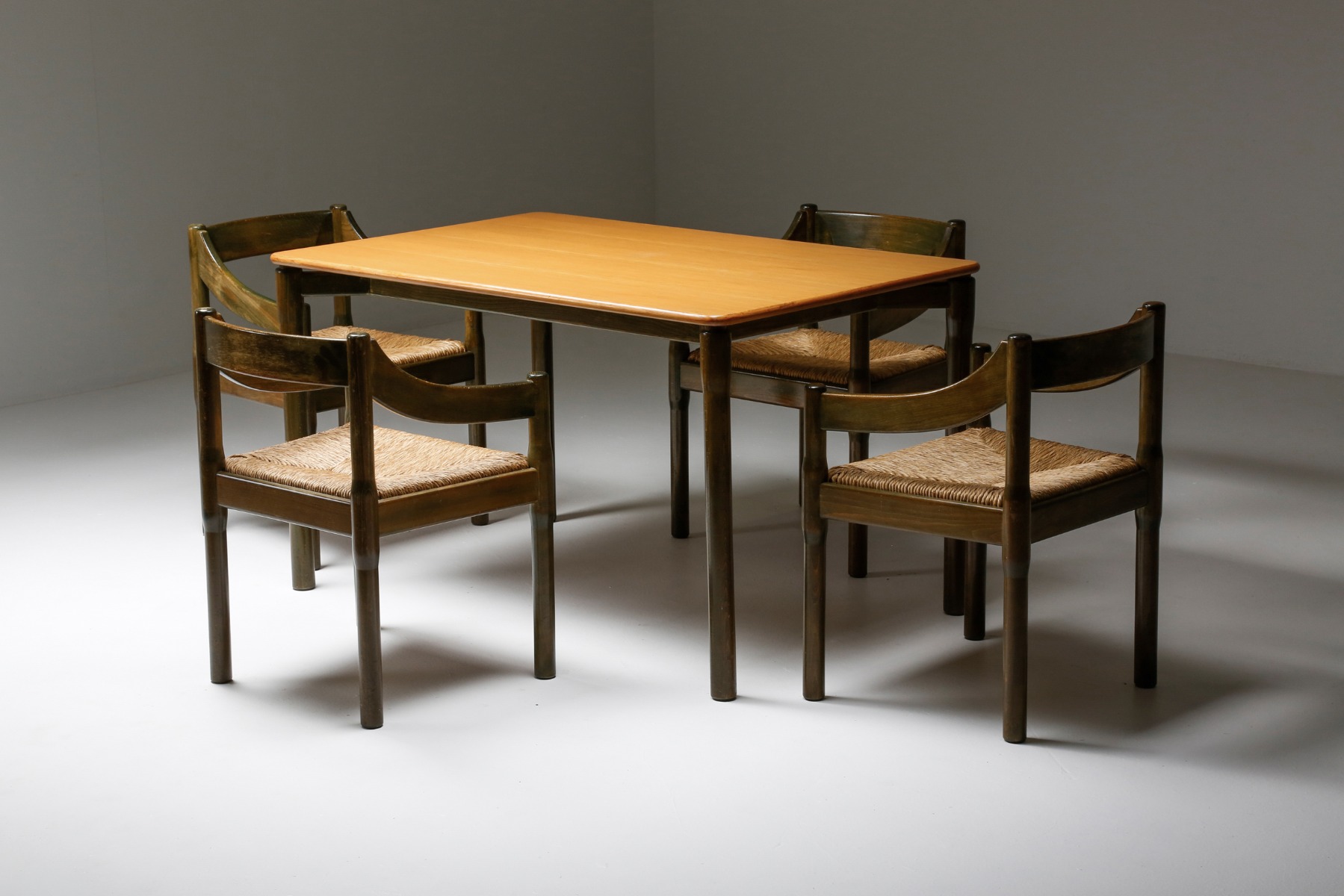 Vico Magistretti ‘Carimate’ Dining Chairs in Lacquered Beech - 1960's