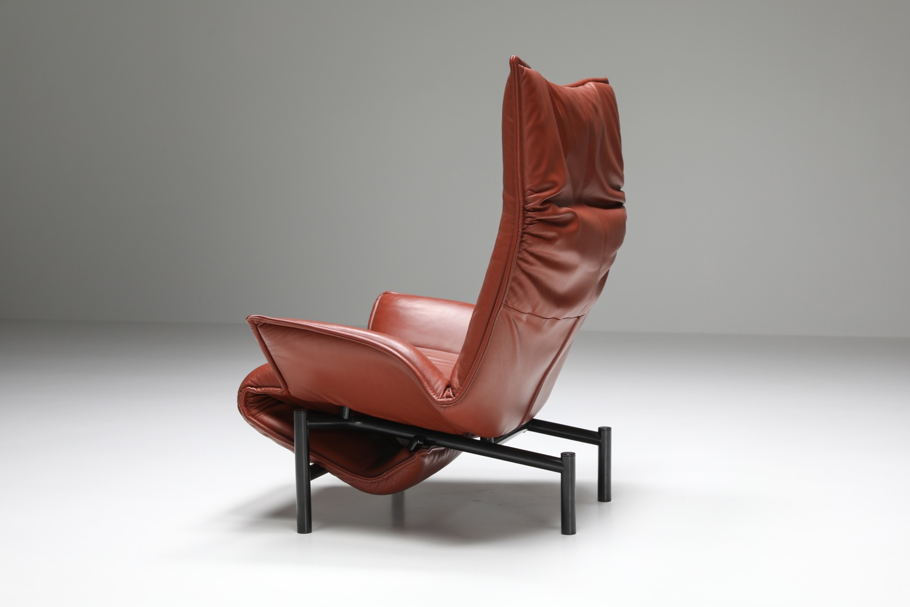 Vico Magistretti Veranda Lounge Chair for Cassina - 1980's