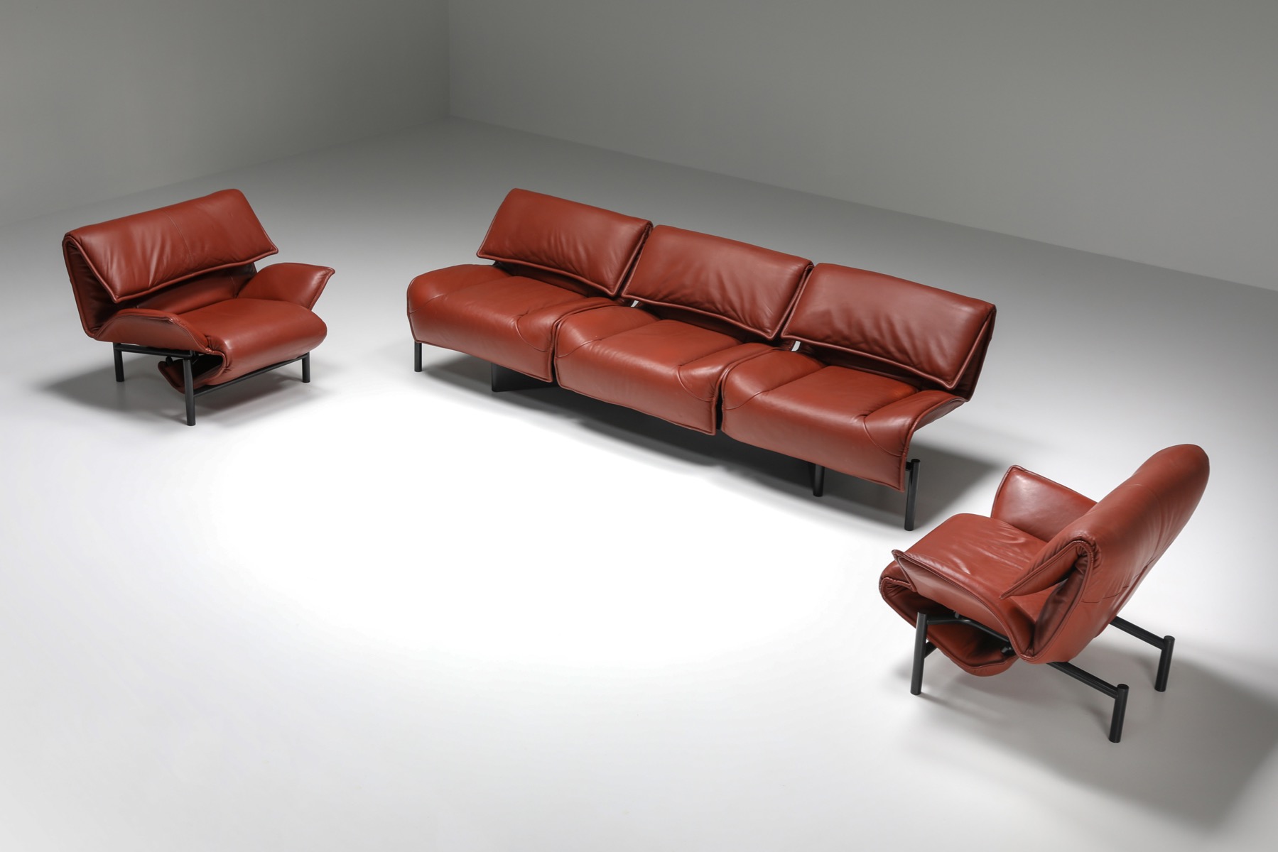 Vico Magistretti Veranda Lounge Chair for Cassina - 1980's
