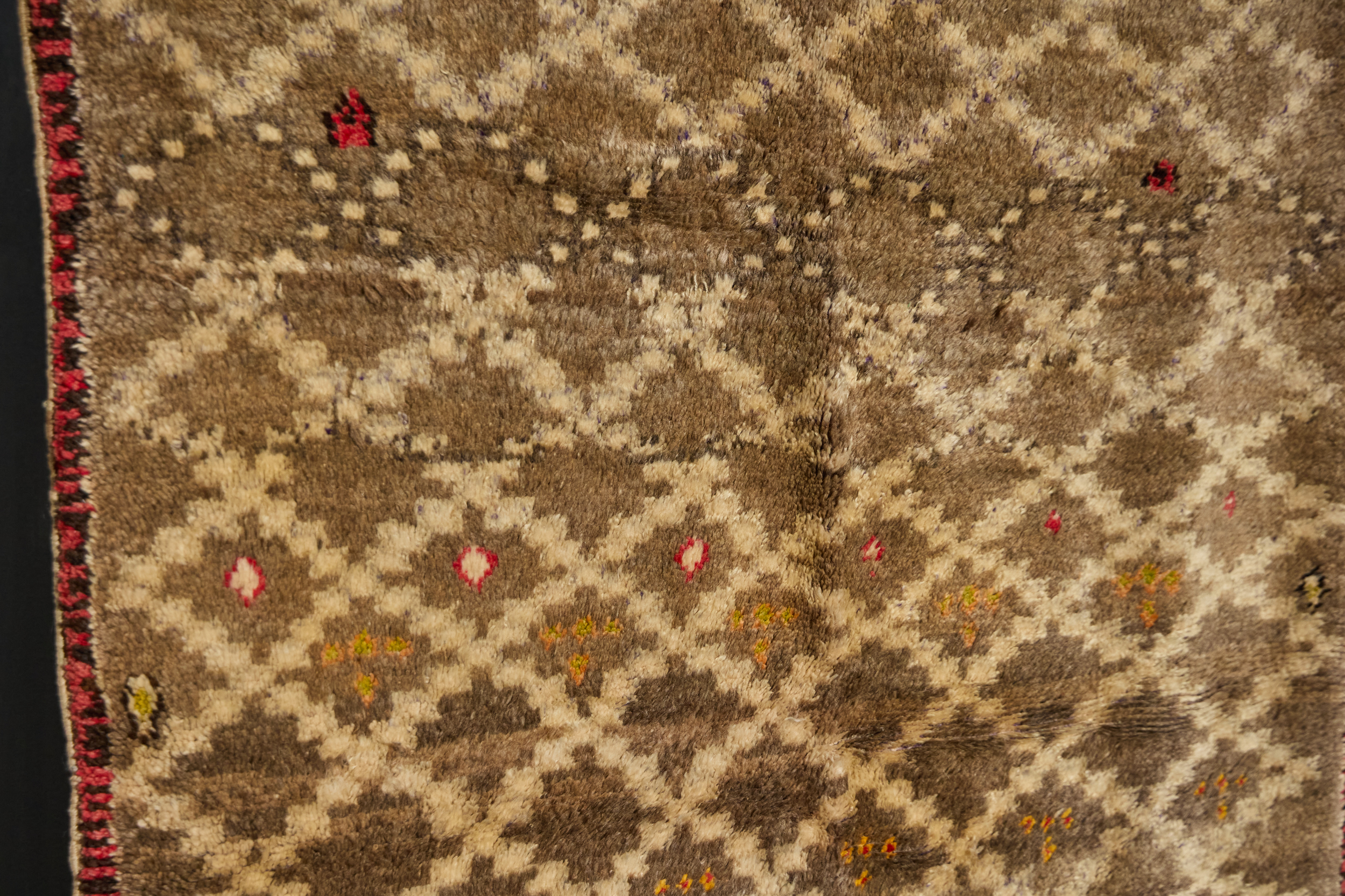 Vintage Atlas Low-Pile Wool Rug, Morocco - Circa 1960