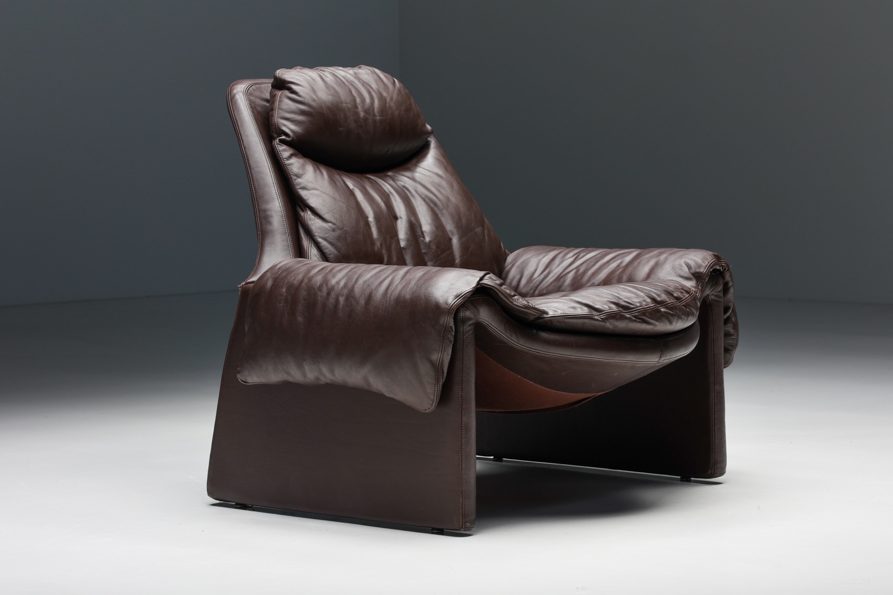 Vittorio Introini P60 Lounge Chair with Ottoman for Saporiti - 1969