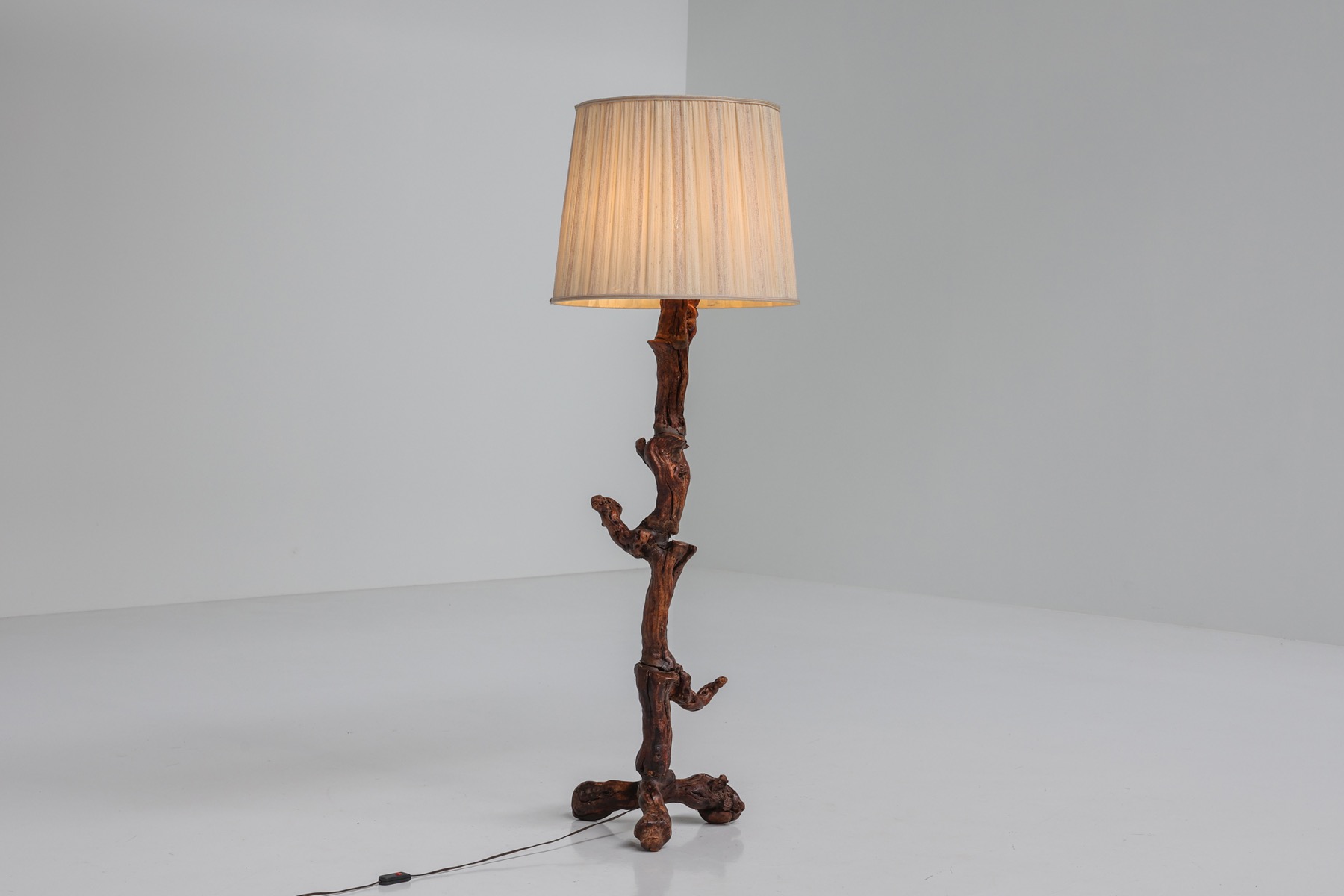 Wabi-Sabi Floor Lamp Mid-Century - 1950's