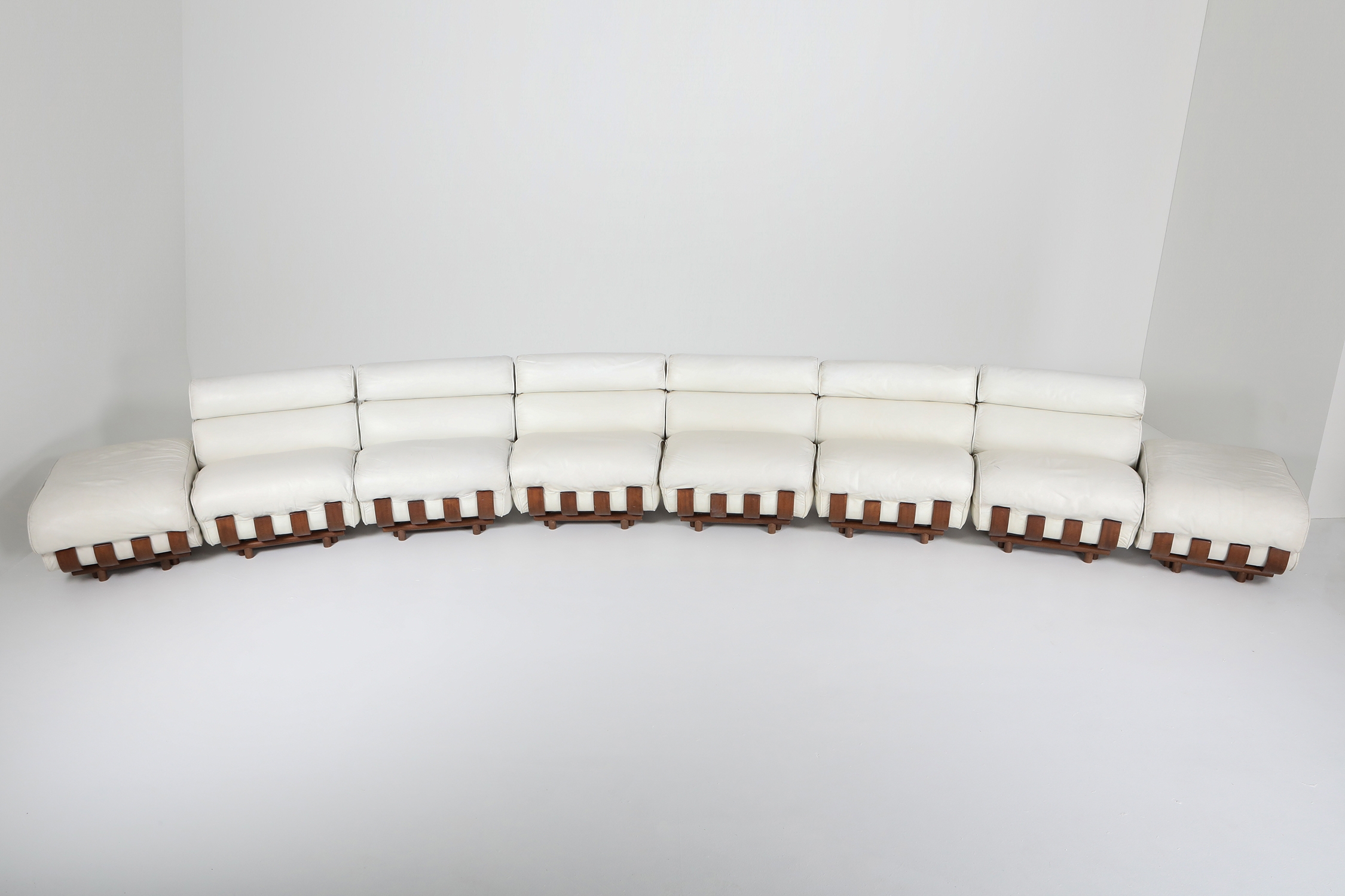 Sectional Sofa in White Leather and Walnut Frame by Frigerio - 1980s