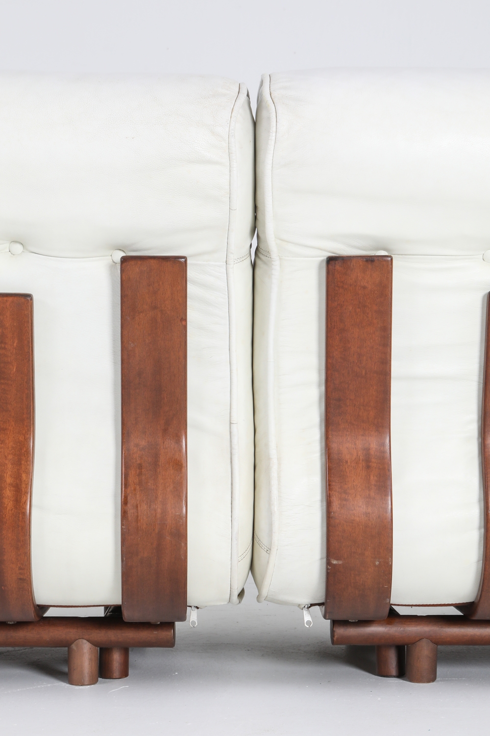 Sectional Sofa in White Leather and Walnut Frame by Frigerio - 1980s