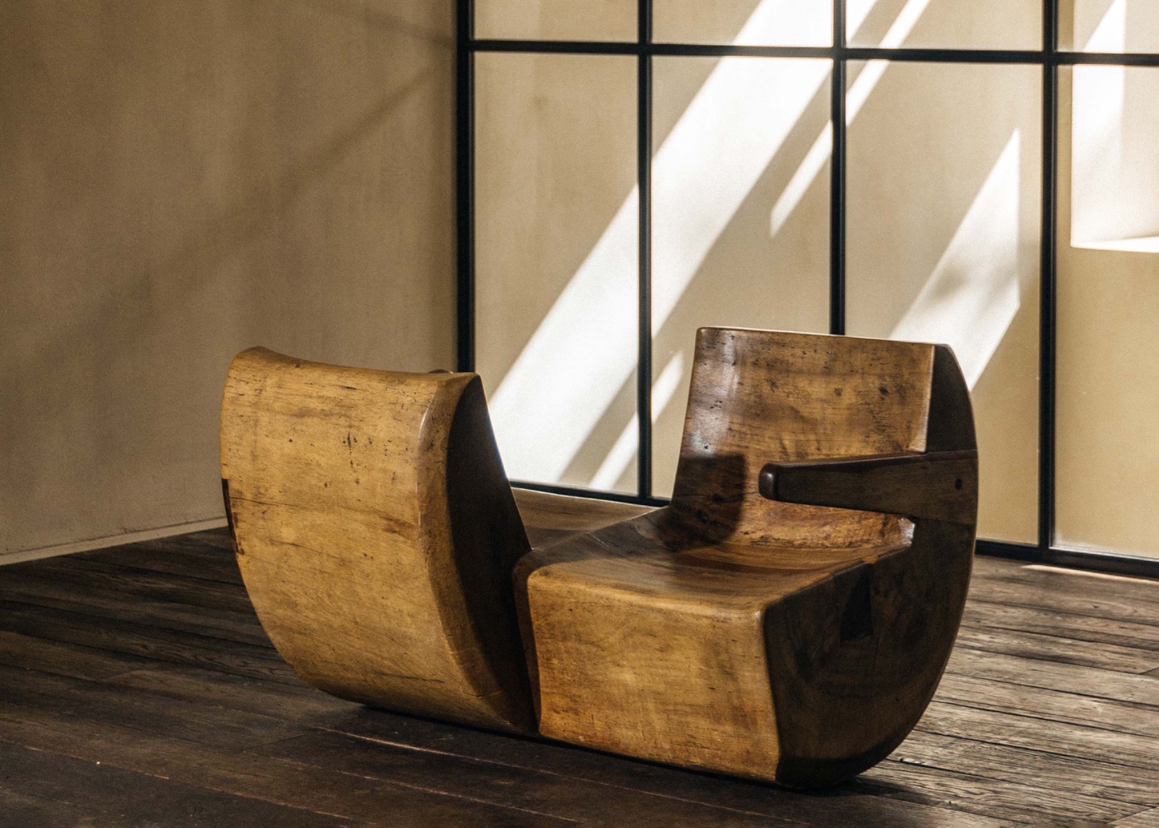 Two-Seater "Namoradeira" by Zanine Caldas - 1975